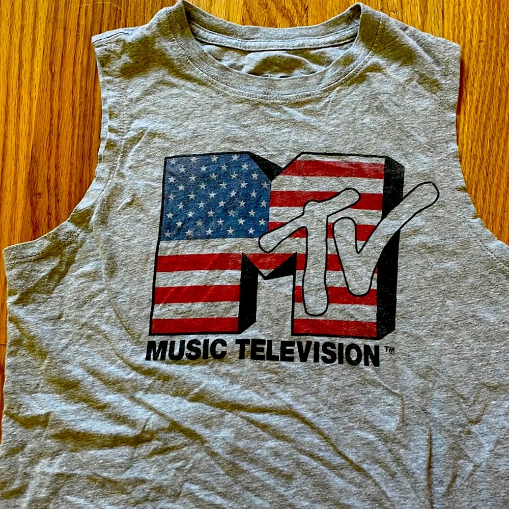 MTV casual tee good condition